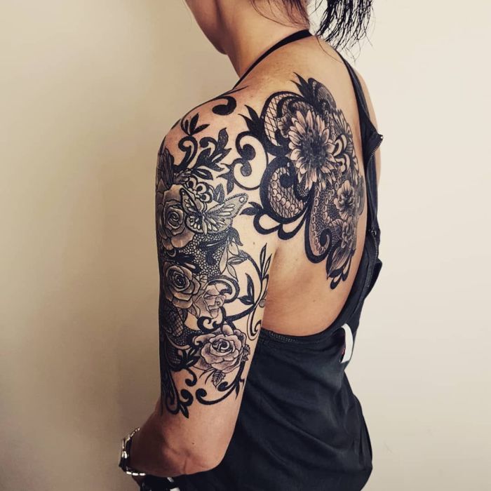 Celebrate Femininity With 50 Of The Most Beautiful Lace Tattoos You’ve