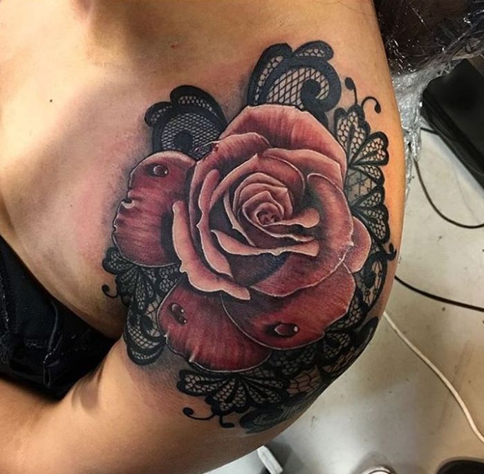 ROSES PEARLS AND LACE TATTOO by Melissa Ferranto TattooNOW