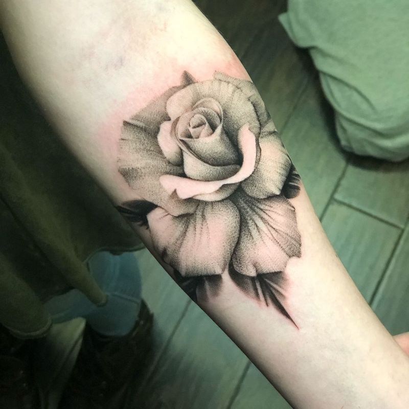 awesome black & gray rose tattoo