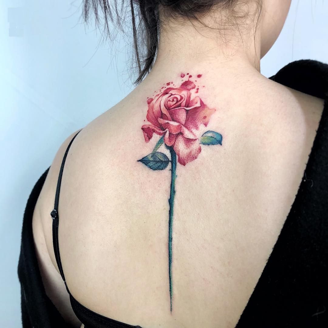 Роза на спине