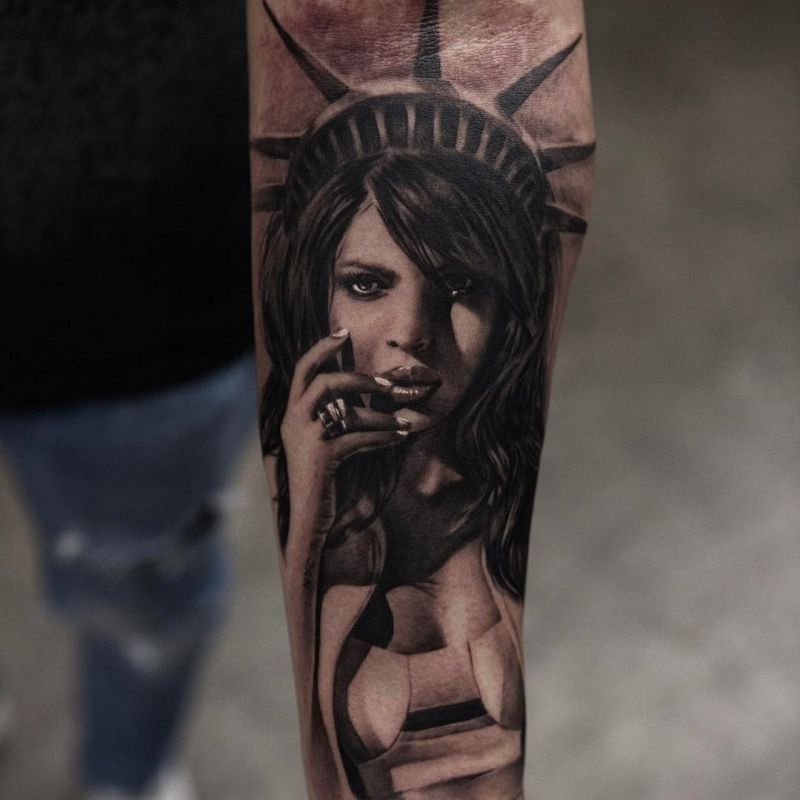 Tattoo uploaded by Stacie Mayer  Statue of Liberty and Brooklyn Bridge  tattoo by Rods Jimenez halfsleeve blackandgrey realism statueofliberty  brooklynbridge RodsJimenez  Tattoodo