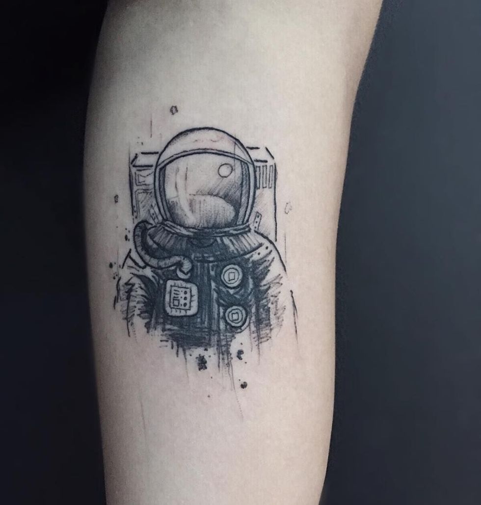 Want A Unique Tattoo? Check Out These Colorful and Sketchy Tattoos By ...