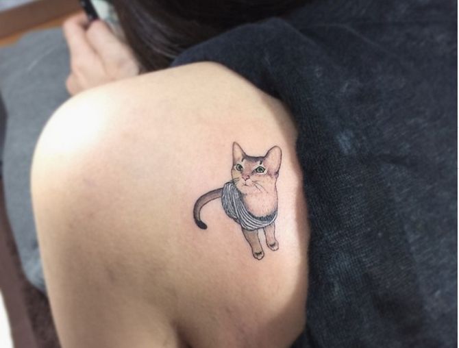 Tiny Animal Tattoos | POPSUGAR Beauty UK