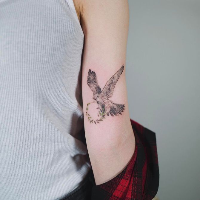 Top 98+ about eagle tattoo pic super cool - in.daotaonec