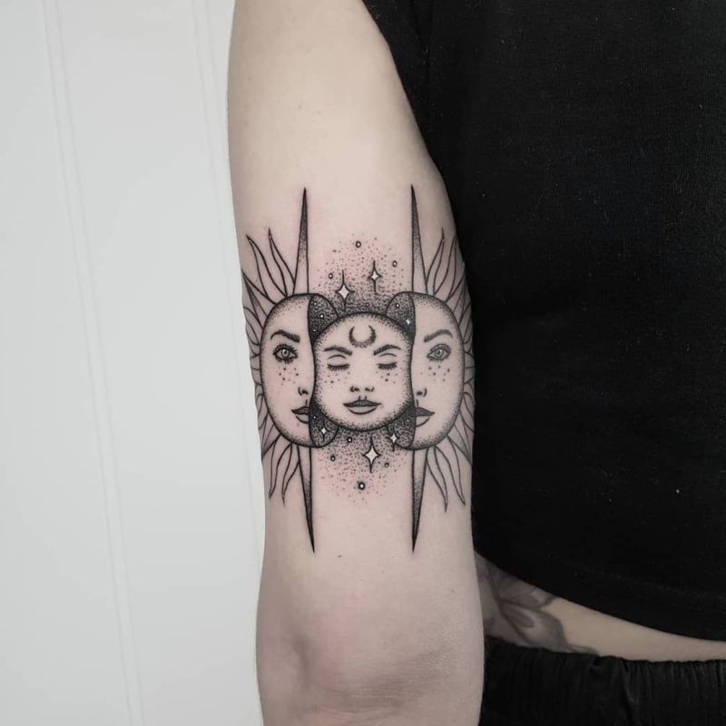 1pc Dark Sun & Moon, Funny Big Design, Realistic Tattoo Sticker | SHEIN ASIA