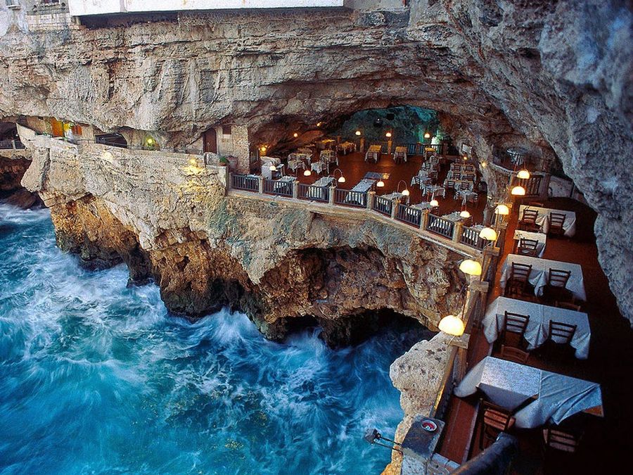 Grotta Palazzese restaurant