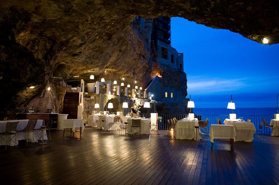 romantic restaurant