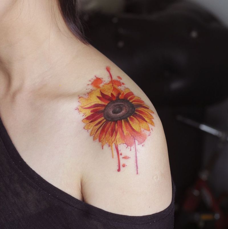 beautiful watercolor sunflower tattoo  tattoo artist Incienso Tattoo  Studio   Sunflower tattoos Sunflower tattoo shoulder Watercolor  sunflower tattoo