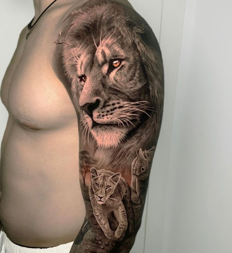 awesome lion & cub tattoo @sergiofernandeztattoo 22 - KickAss Things