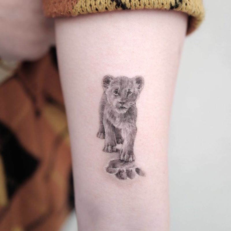 62 Fierce and Beautiful Lion Tattoos For Women