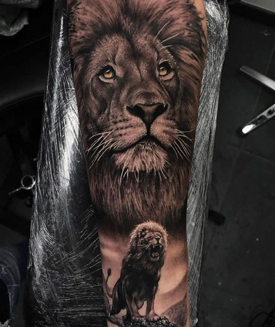 A small lion tattoo for a guy named Leon. Made by me @mikestatuering : r/ tattoo