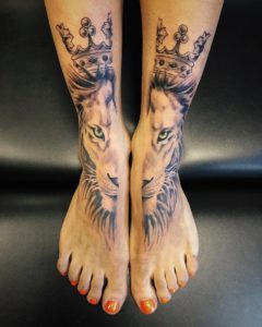 leg lion tattoo