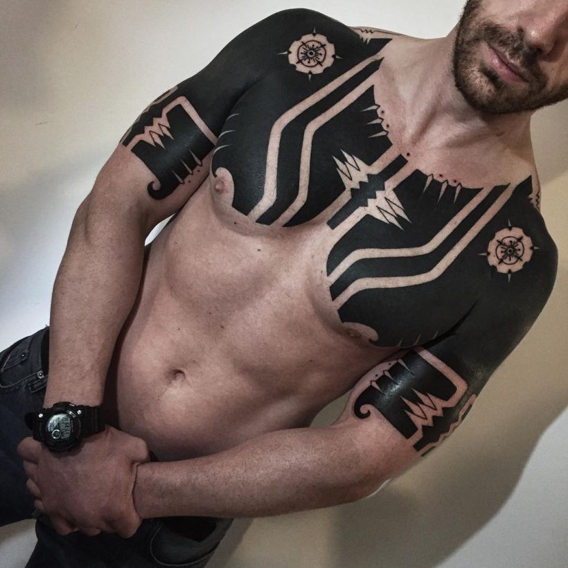 33 Breathtaking Blackout Tattoo Ideas for Men  Women in 2023