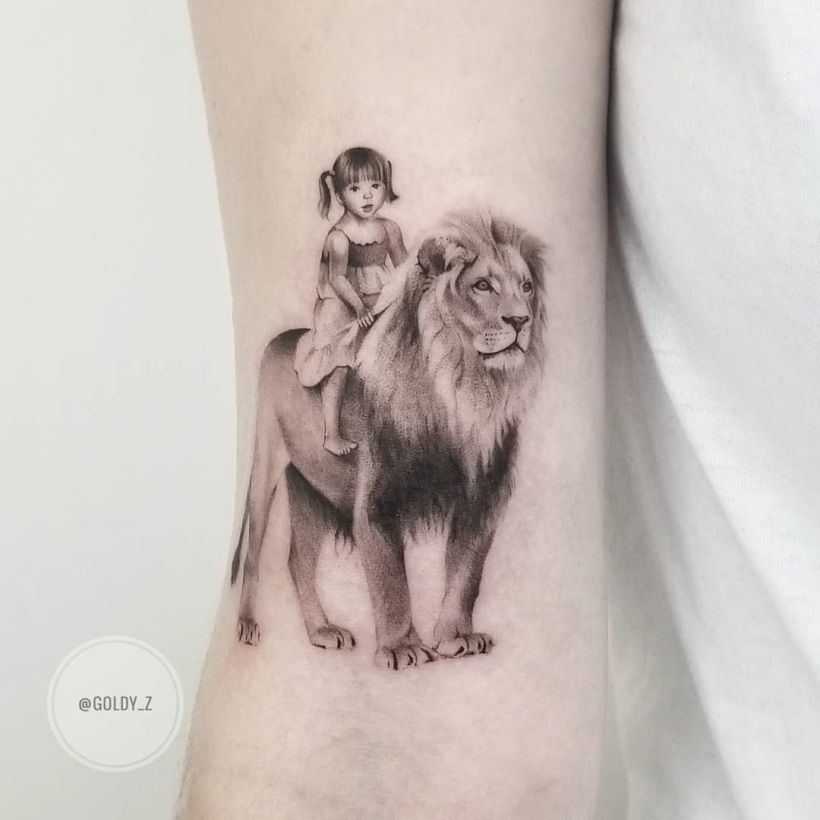 fine line realistic tattoos