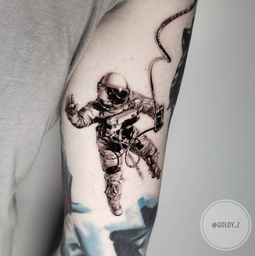 space inspired tattoo Zlata Kolomoyskaya