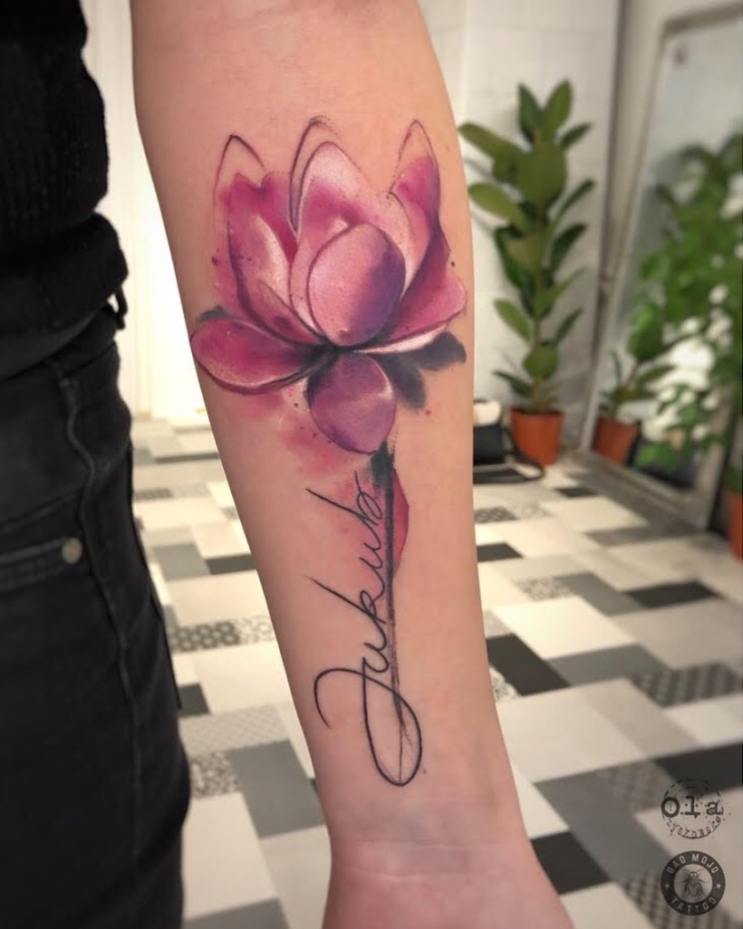 A heartfelt tribute to her beloved grandma 👵🏻 , this freehand 🪷 lotus  flower tattoo beautifully captures the essence of their et... | Instagram