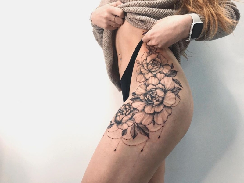 Hip Tattoos 48 Most Beautiful and Irresistible Hip Tattoo Ideas for Women