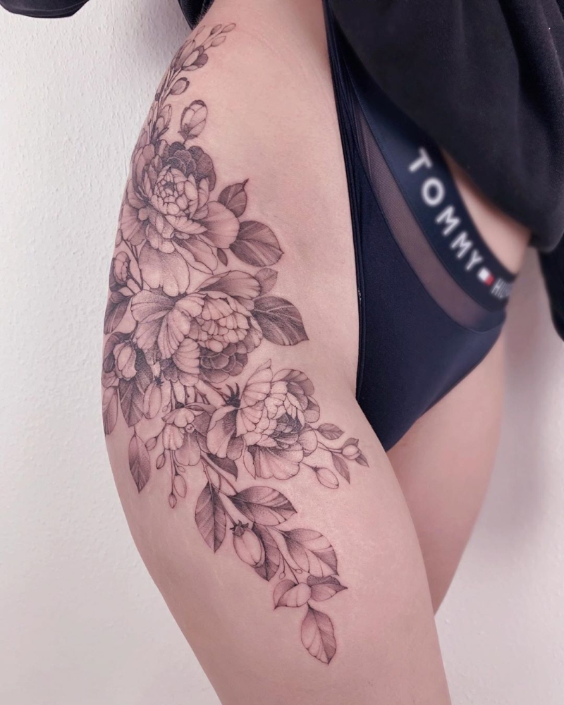 Floral hip tattoo🌸 . Don't forget I'm heading to the  @limerick_tattoo_convention March 25th & 26th if you'd like to book an  appointment… | Instagram