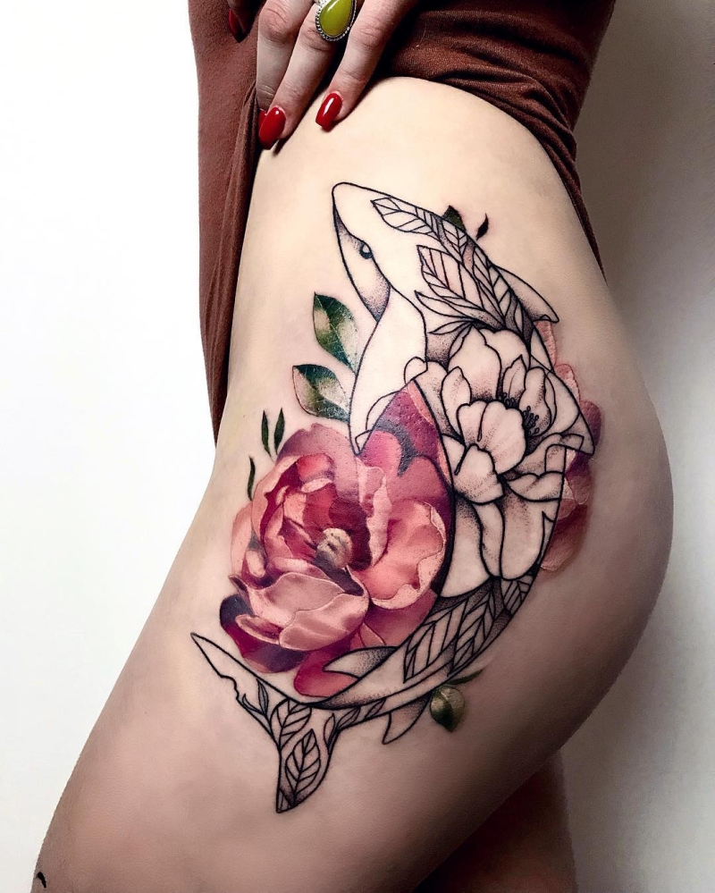 creative hip tattoo