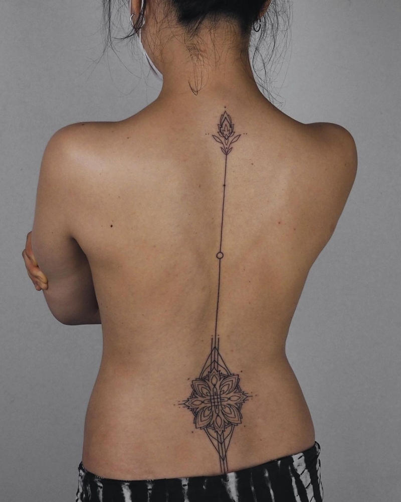cool spine tattoos