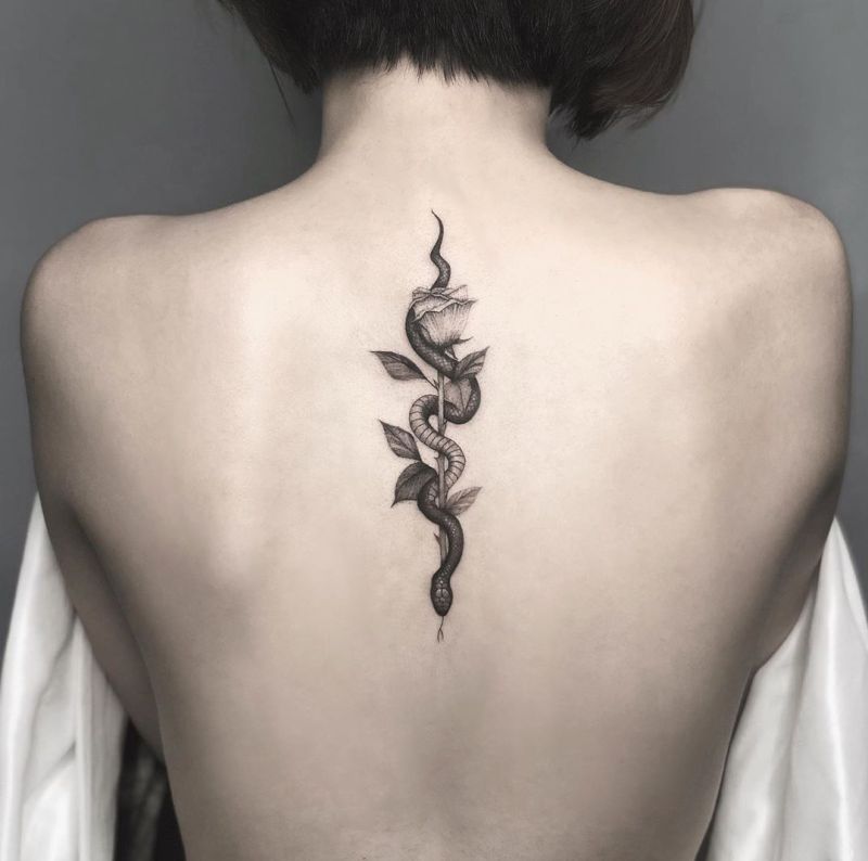 awesome snake tattoos for girls