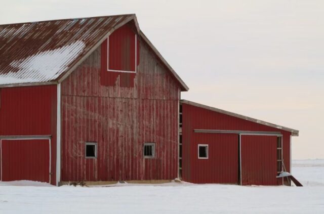 Benefits of Building a Pole Barn on Your Property - KickAss Things